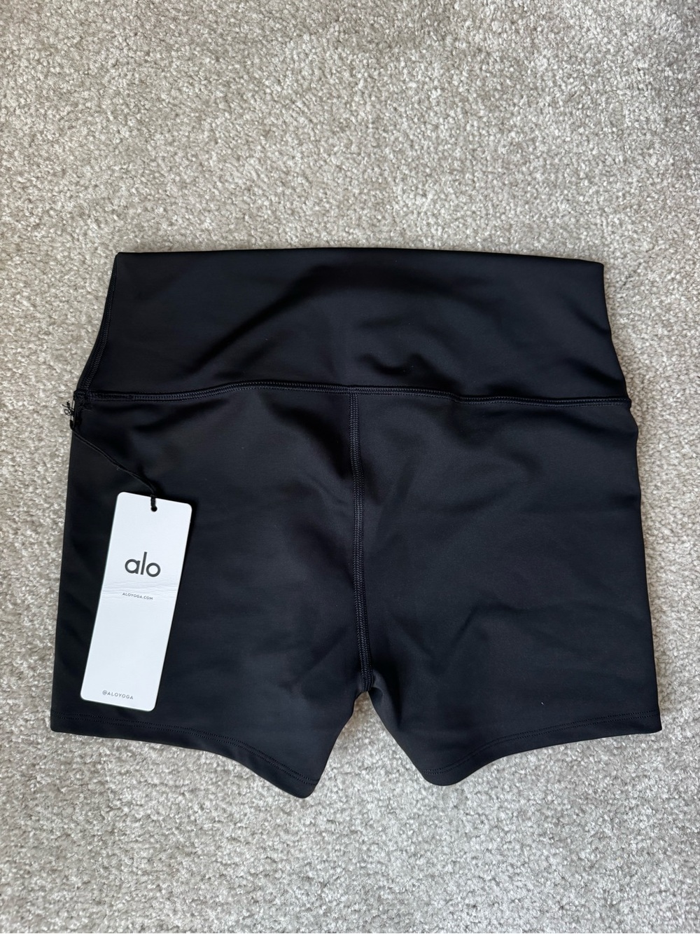 Alo Yoga 3” High-Waist Airlift Short